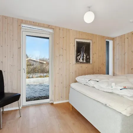 度假居 Front In *